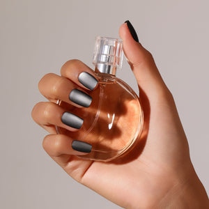 Close-up Stone Cold velvet matte gunmetal press-on nails square shape smooth finish