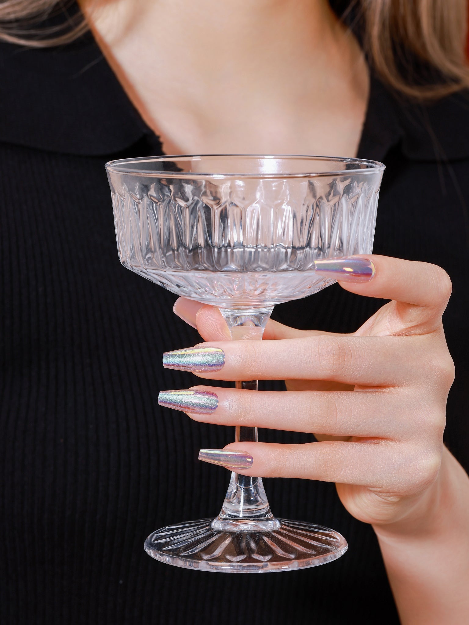 Best Press-On Nails for New Year 2026