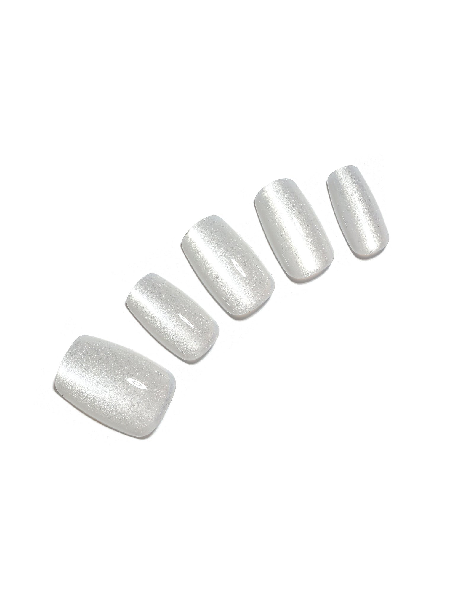 white press on nails
