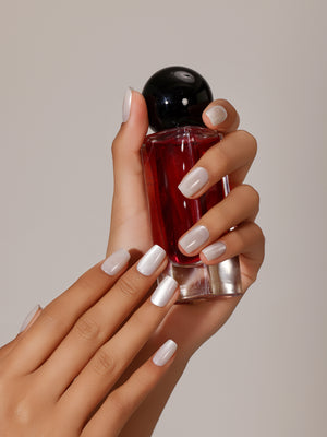 white press on nails