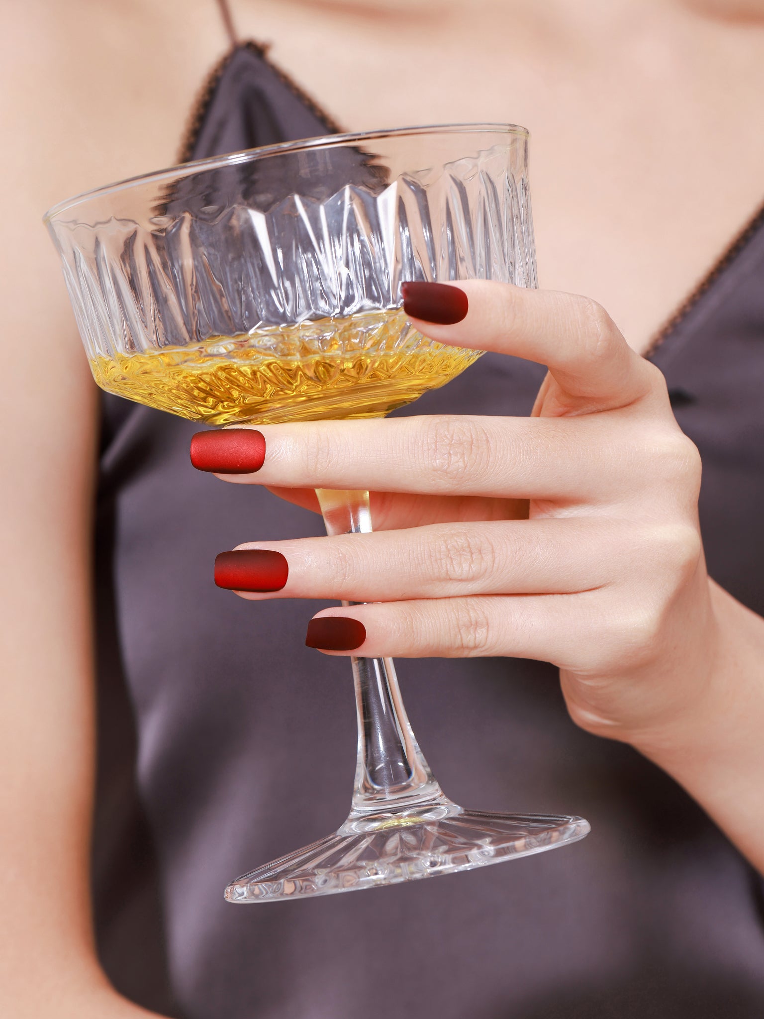 Red matte square press-on nails, bold solid color square tips